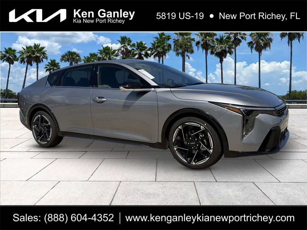 2025 Kia K4 GT-Line