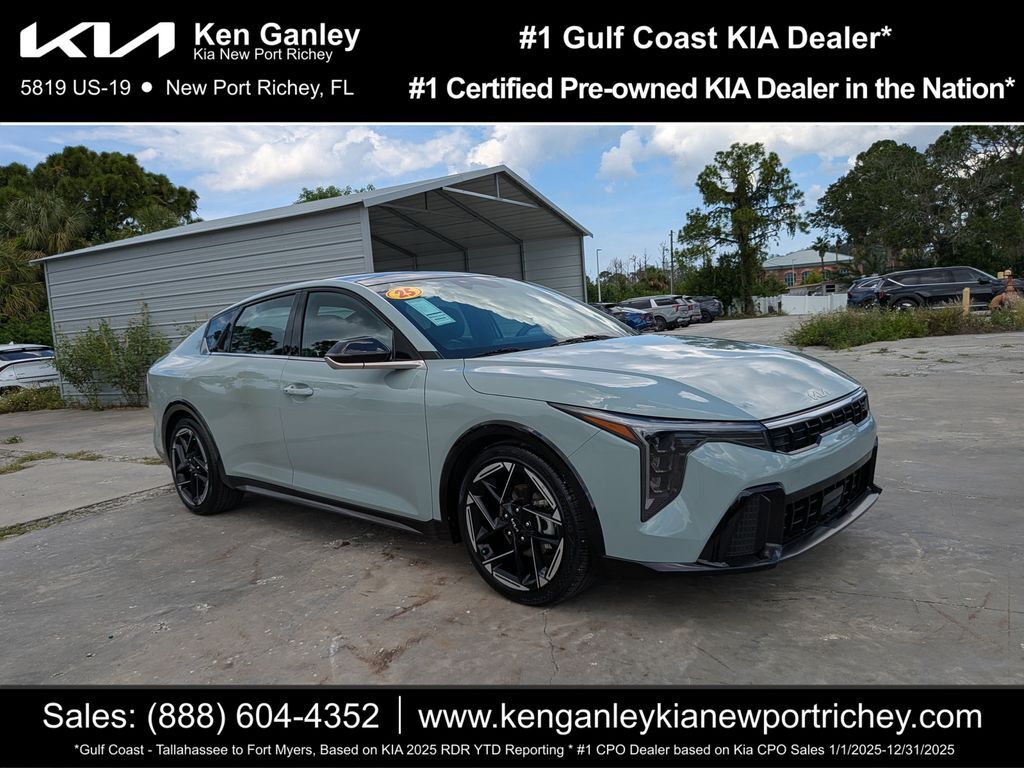 2025 Kia K4 GT-Line