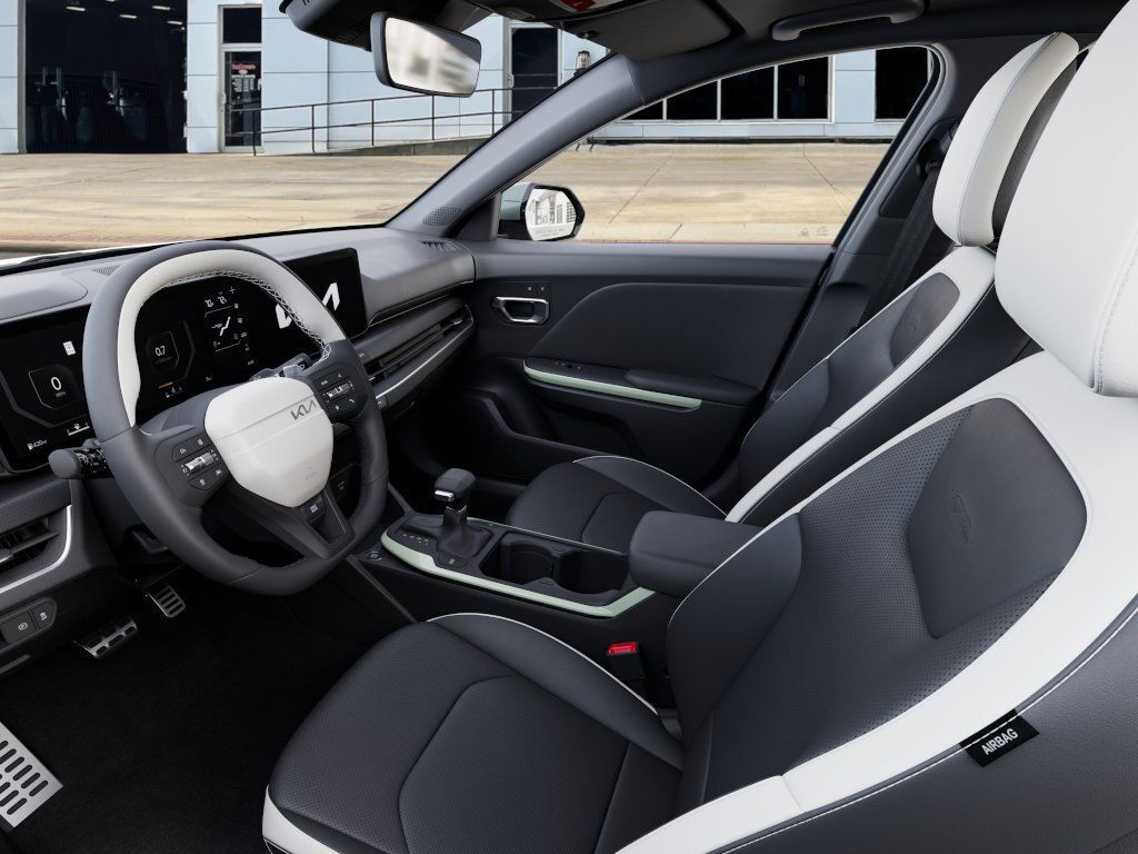 2025 Kia K4 GT-Line Turbo Akron OH