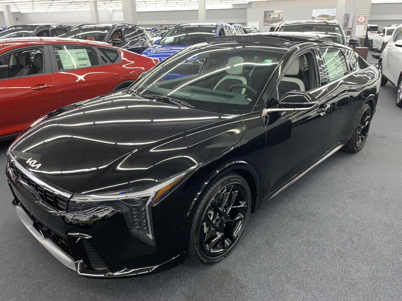 2025 Kia K4 GT-Line Turbo FWD