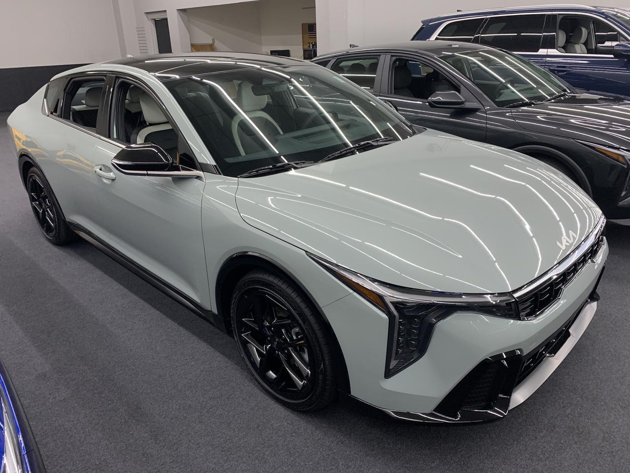 2025 Kia K4 GT-Line Turbo FWD