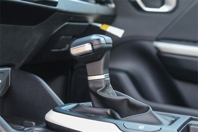 2025 Kia K4 GT-Line Turbo photo 18