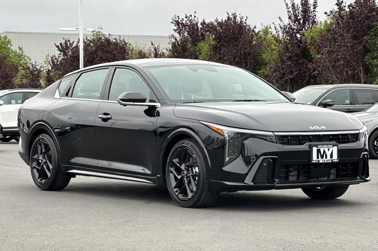 2025 Kia K4 GT-Line Turbo Salinas CA