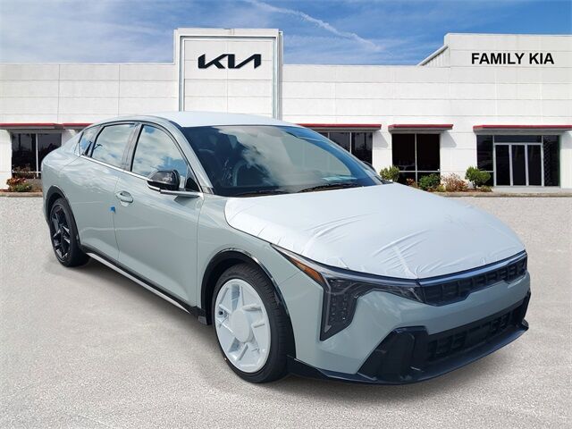 2025 Kia K4 GT-Line Turbo