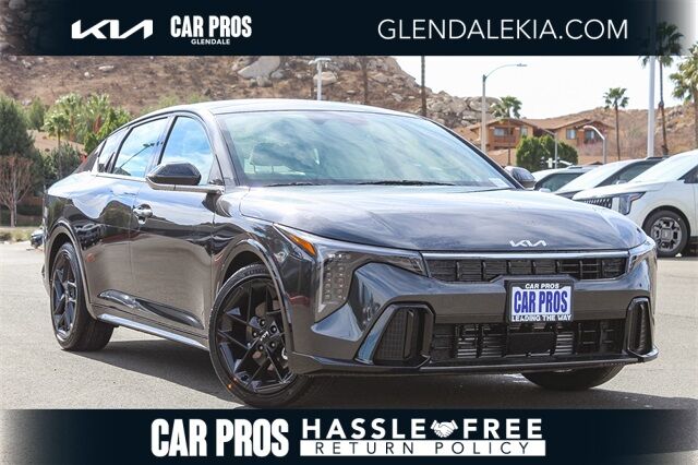 2025 Kia K4