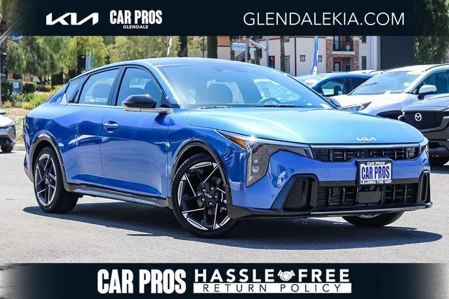 2025 Kia K4 GT-Line