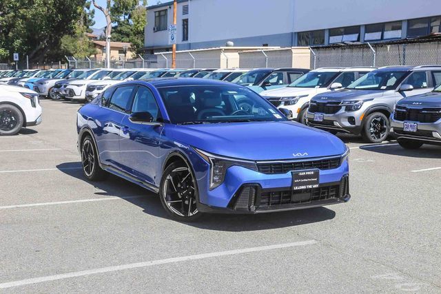 2025 Kia K4 GT-Line