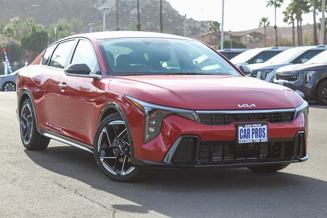 2025 Kia K4 GT-Line