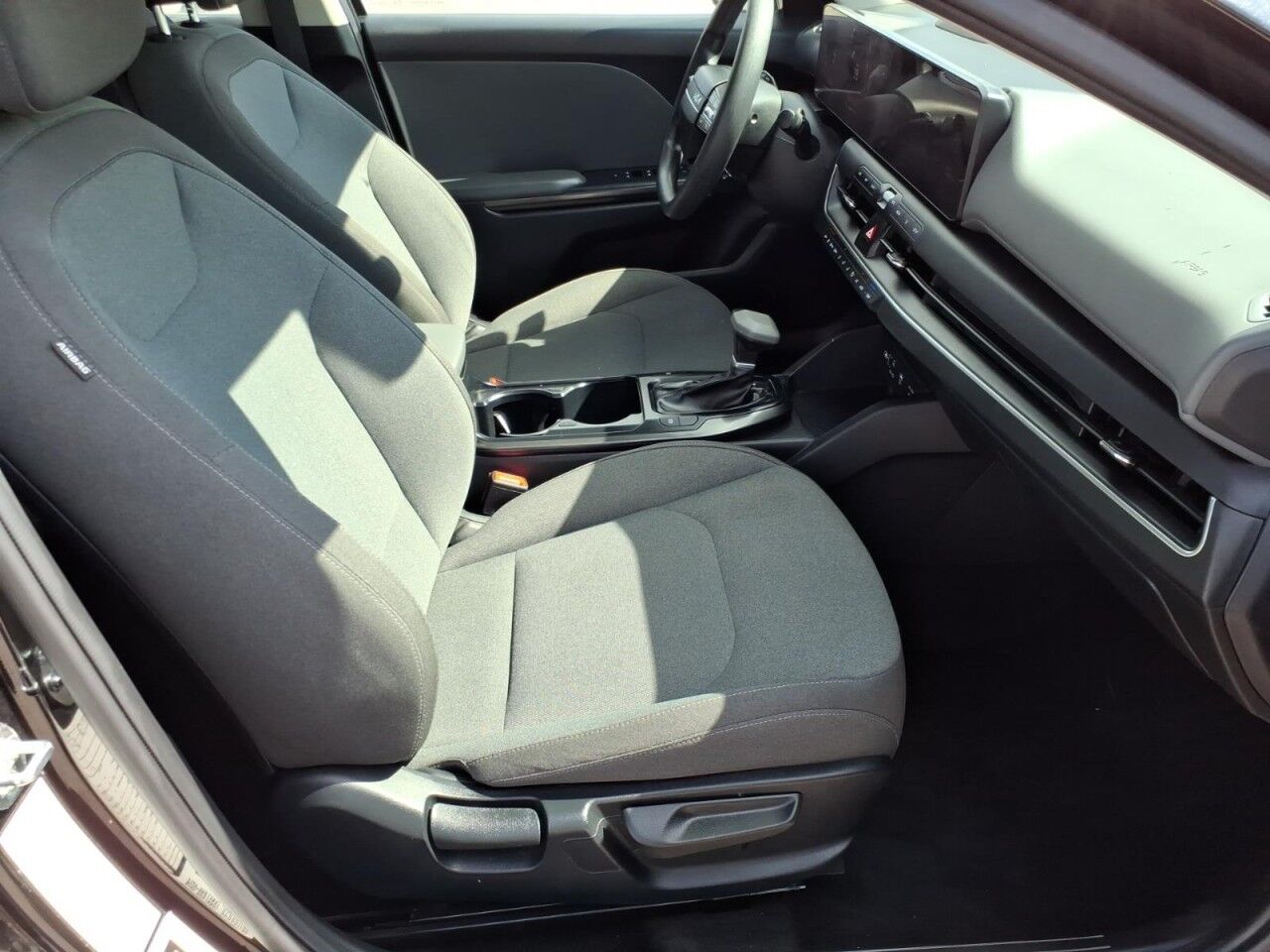 2025 Kia K4 LX