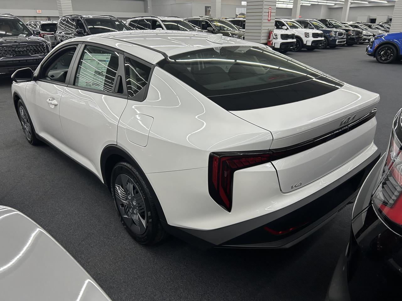 2025 Kia K4 LX FWD Benwood WV