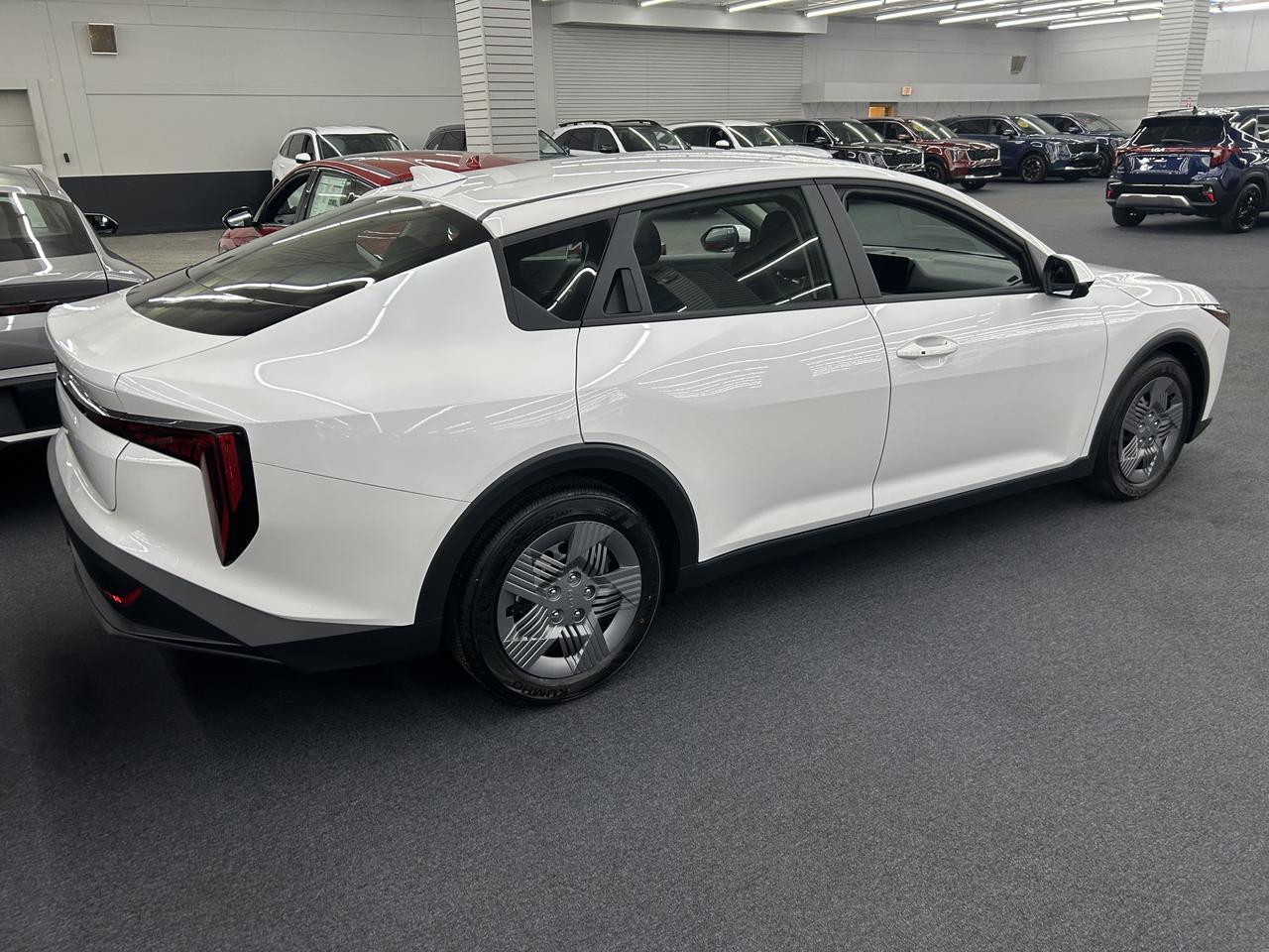 2025 Kia K4 LX FWD Benwood WV