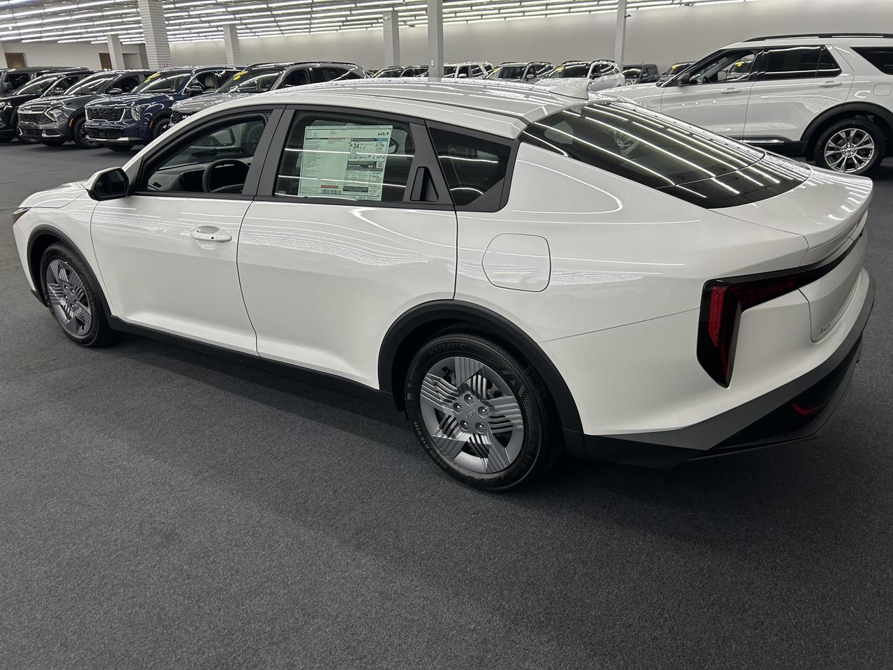 2025 Kia K4 LX FWD Benwood WV