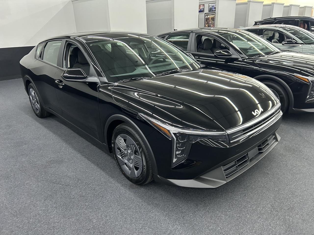 2025 Kia K4 LX FWD Benwood WV