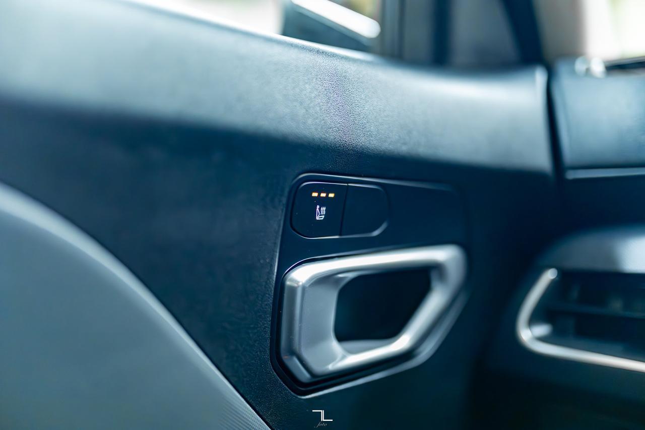 2025 Kia K4 LX Heated Seats BCam Red Deer AB