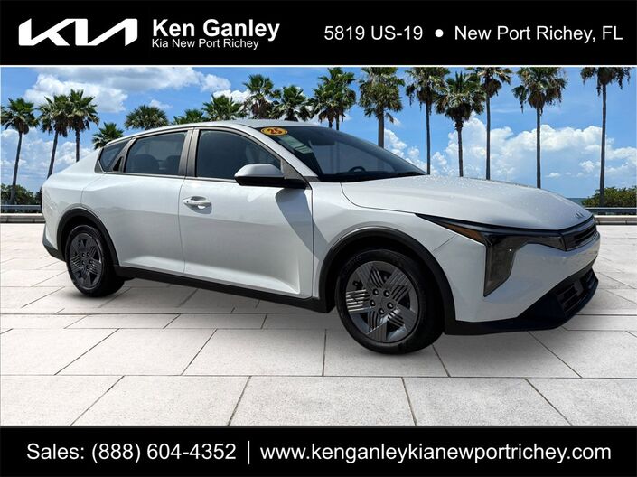 2025 Kia K4 LX Oshkosh WI