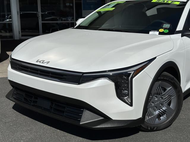 2025 Kia K4 LX