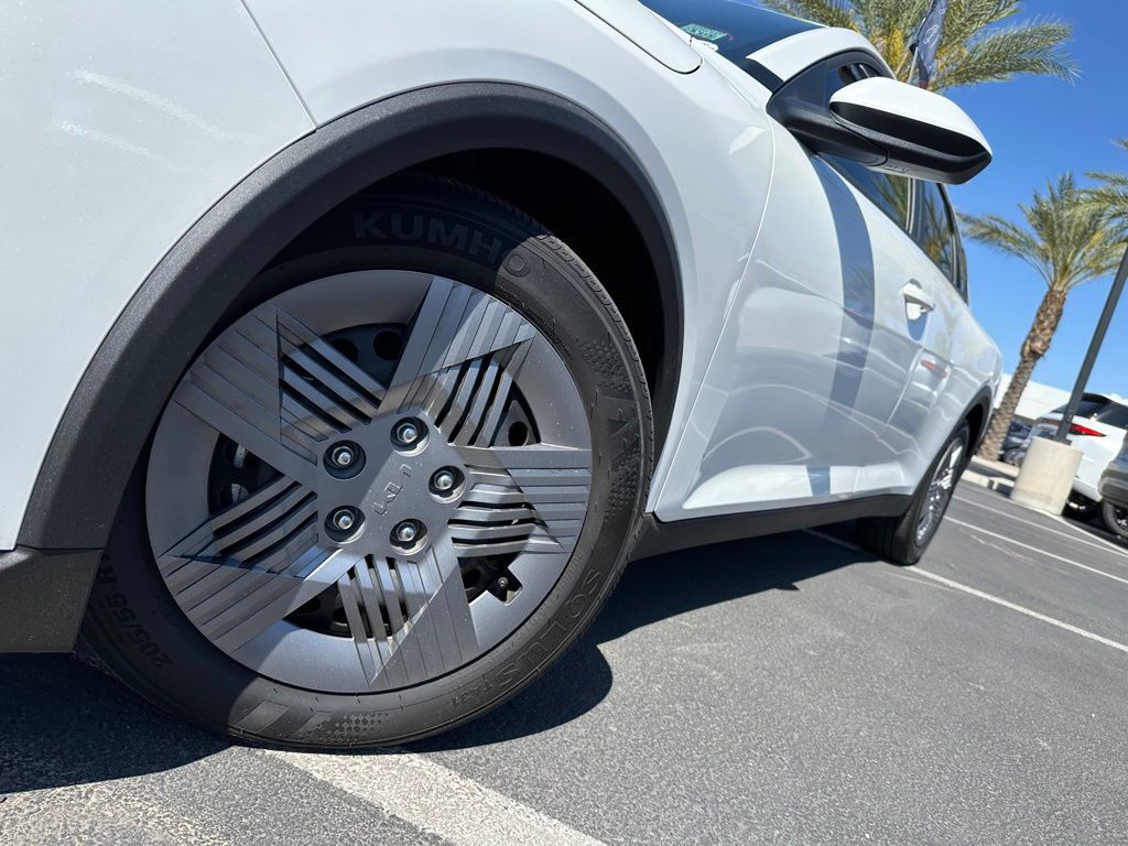 2025 Kia K4 LX