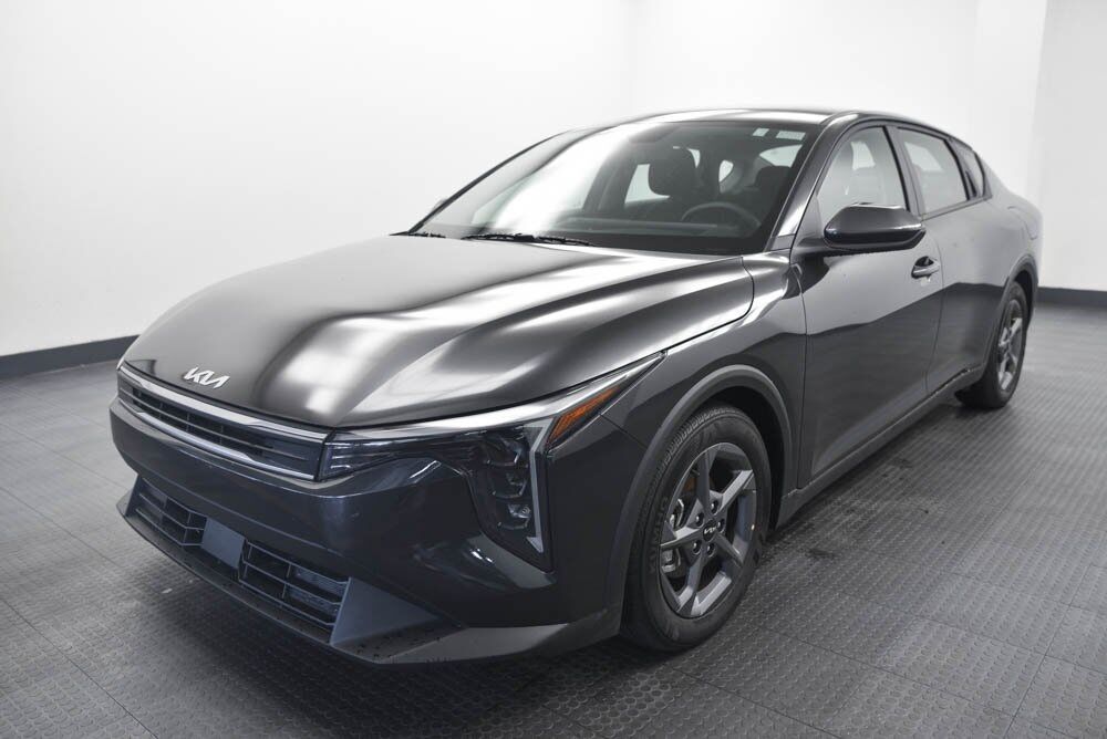 2025 Kia K4 LXS Akron OH