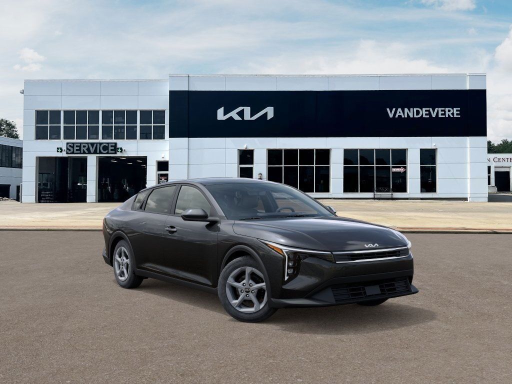 2025 Kia K4 LXS Akron OH