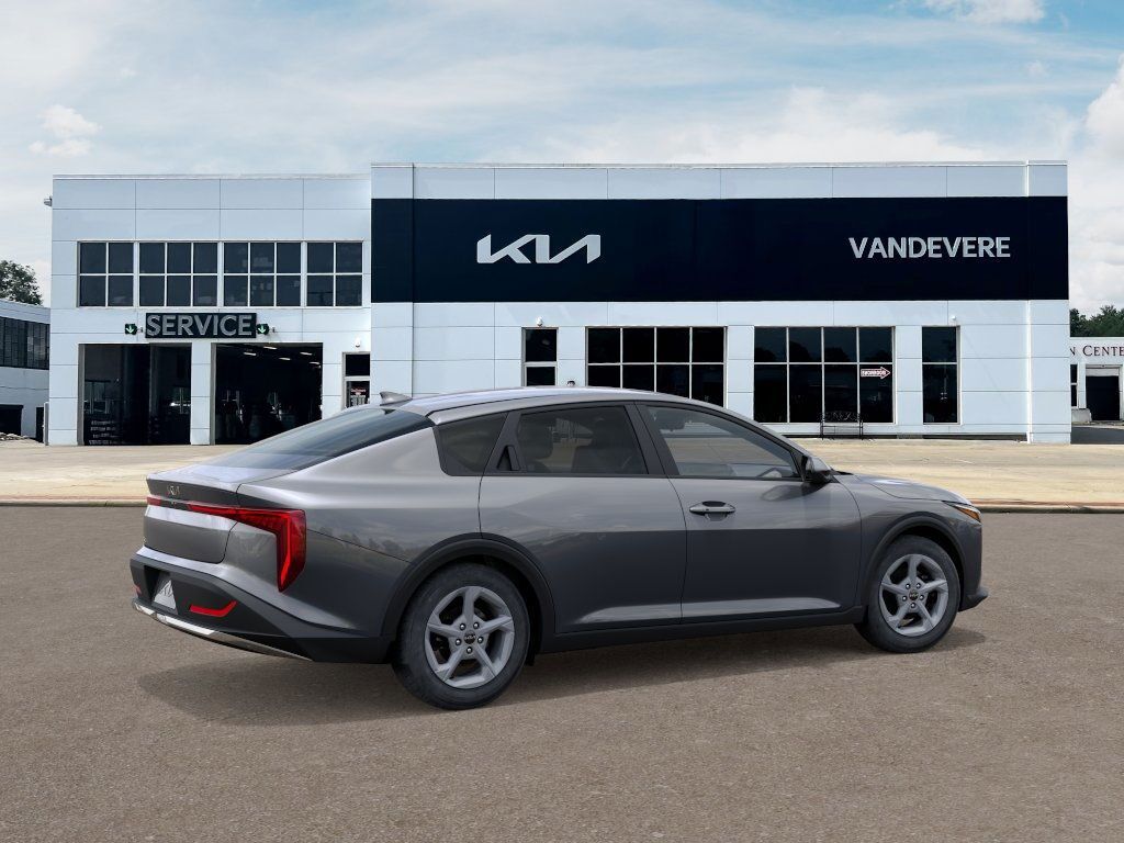 2025 Kia K4 LXS Akron OH