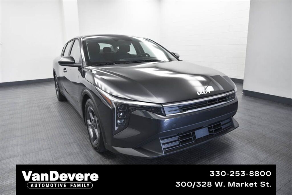 2025 Kia K4 LXS Akron OH