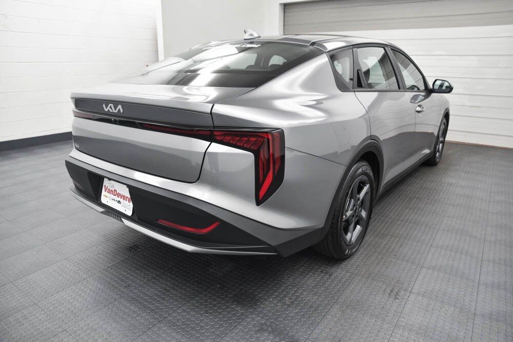 2025 Kia K4 LXS Akron OH