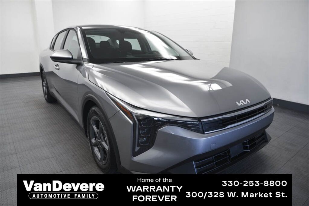 2025 Kia K4 LXS Akron OH
