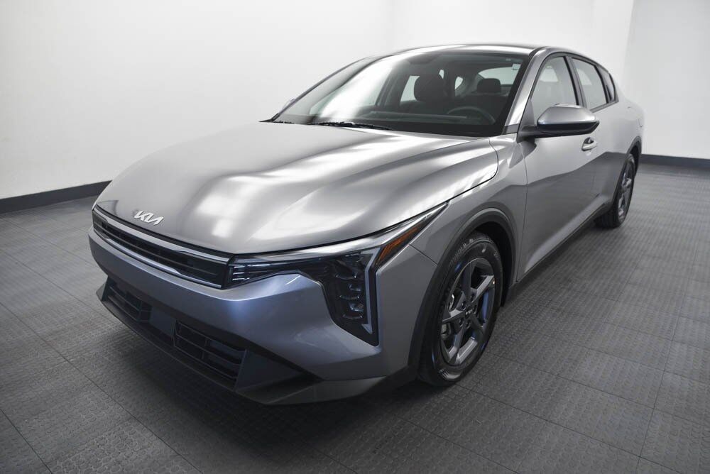 2025 Kia K4 LXS Akron OH