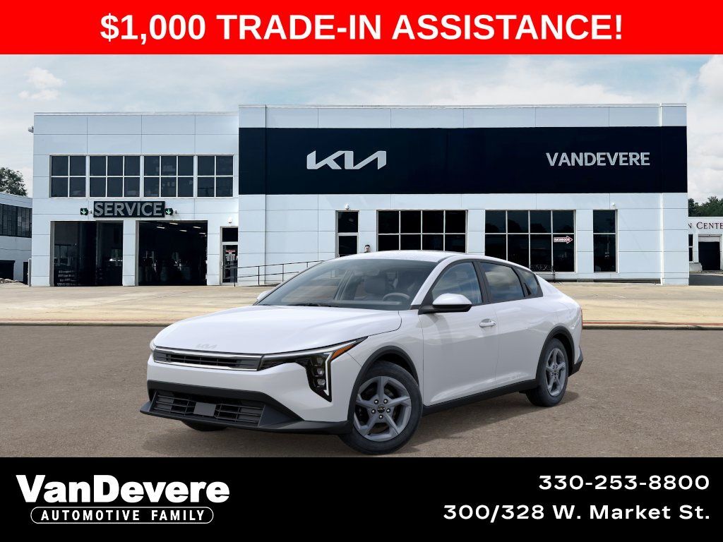 New 2025 Kia K4 LXS FWD