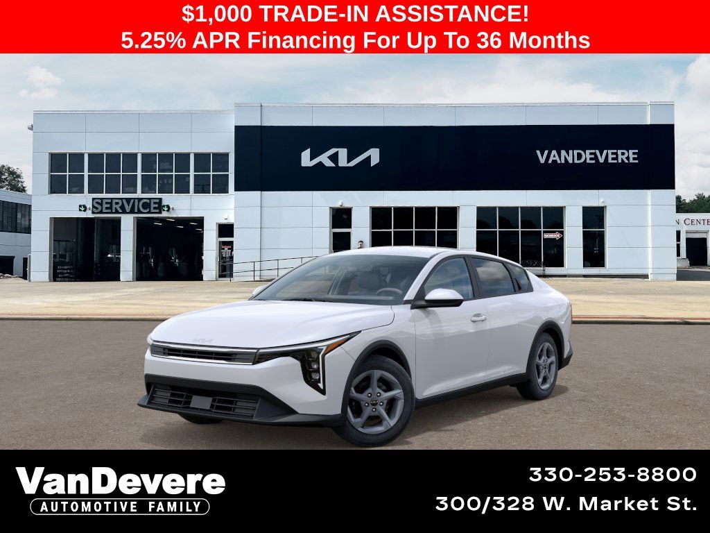 New 2025 Kia K4 LXS FWD
