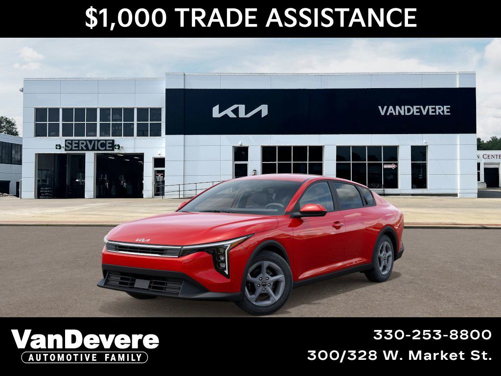New 2025 Kia K4 LXS FWD