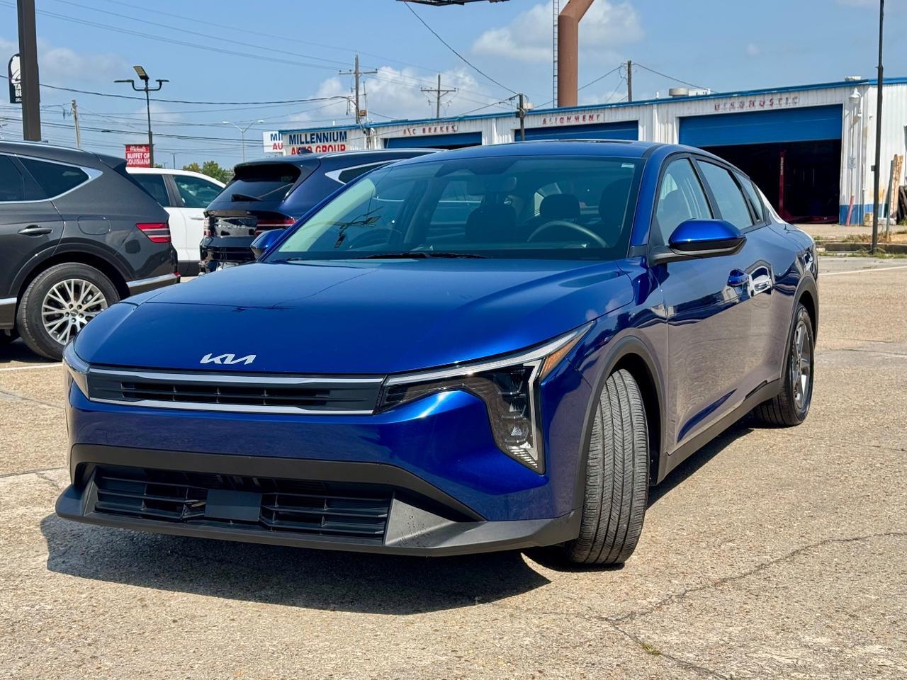 2025 Kia K4 LXS