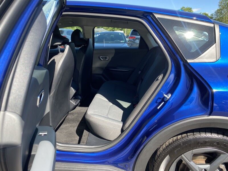 2025 Kia K4 LXS Bristol  PA