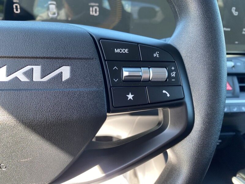 2025 Kia K4 LXS Bristol  PA