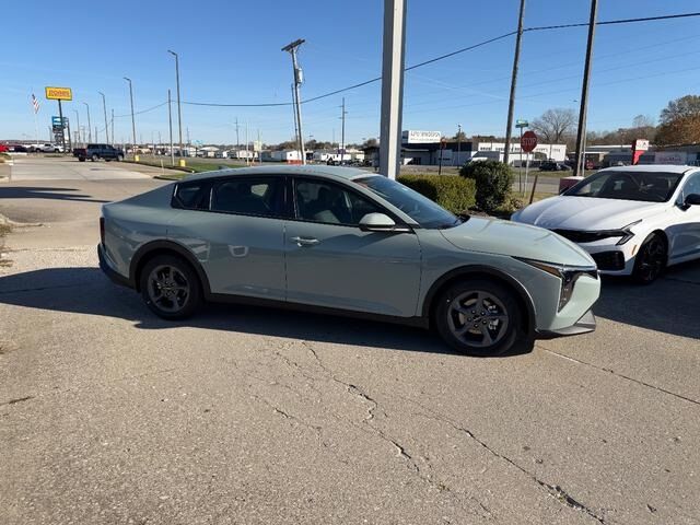 2025 Kia K4 LXS Cape Girardeau MO