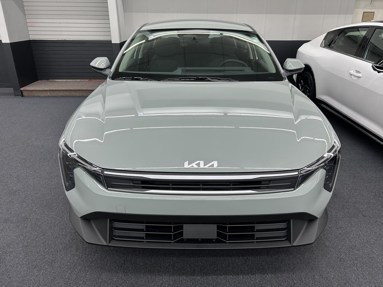 2025 Kia K4 LXS FWD Benwood WV