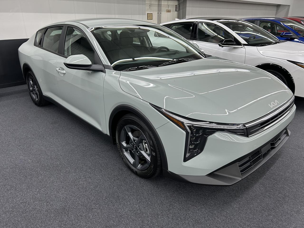2025 Kia K4 LXS FWD Benwood WV