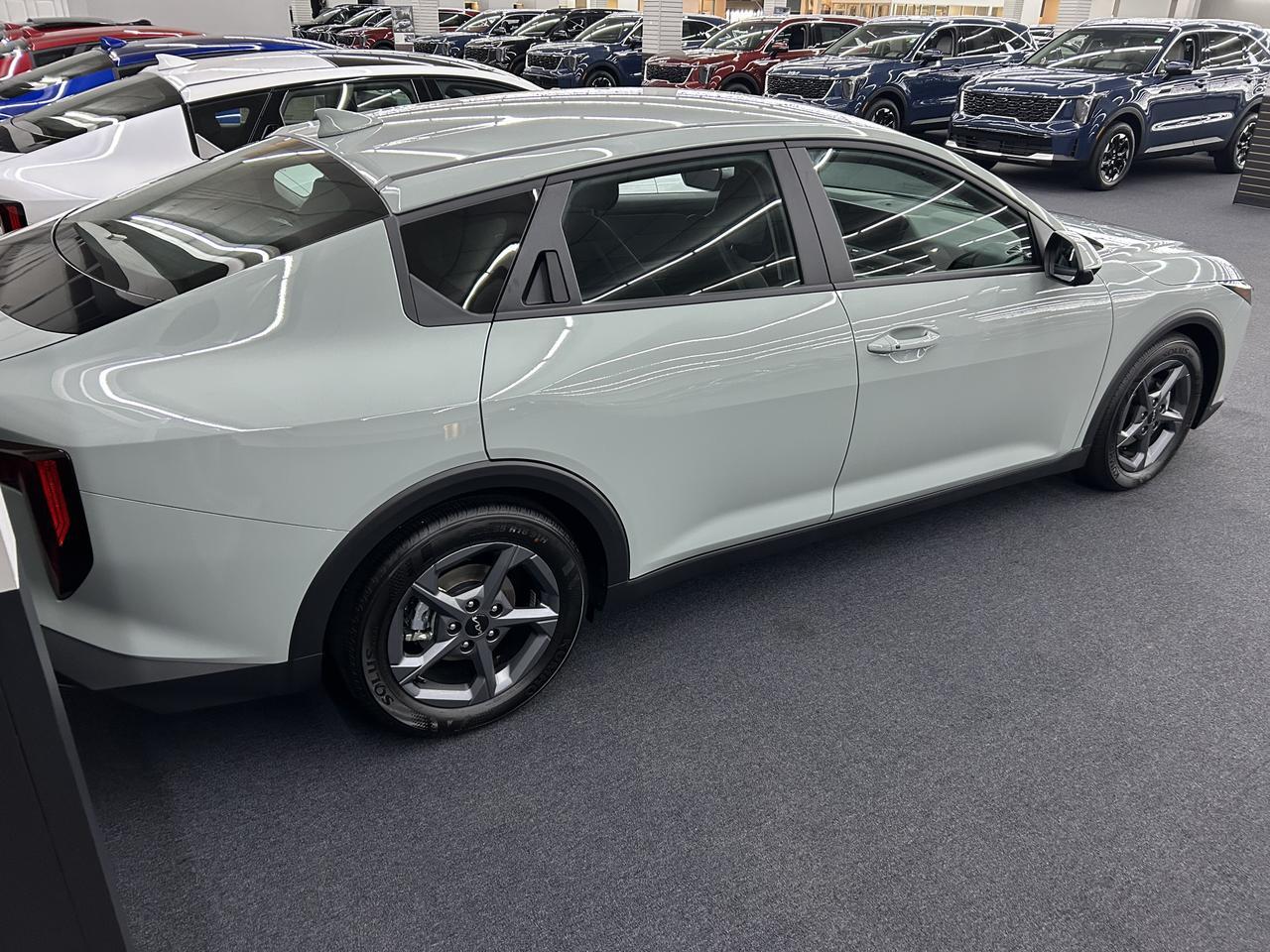 2025 Kia K4 LXS FWD Benwood WV