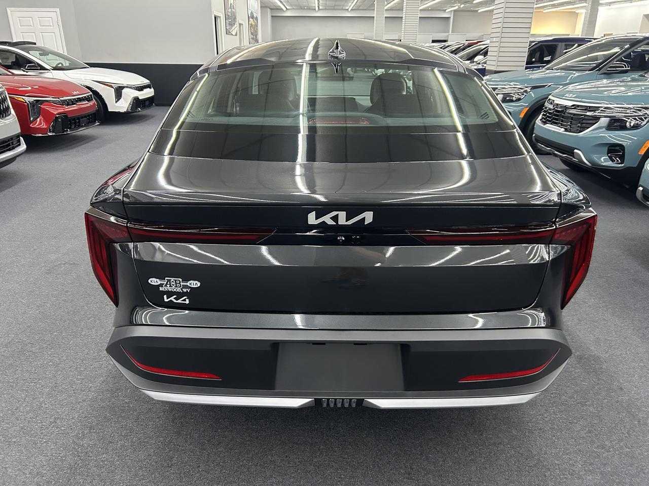 2025 Kia K4 LXS FWD Benwood WV