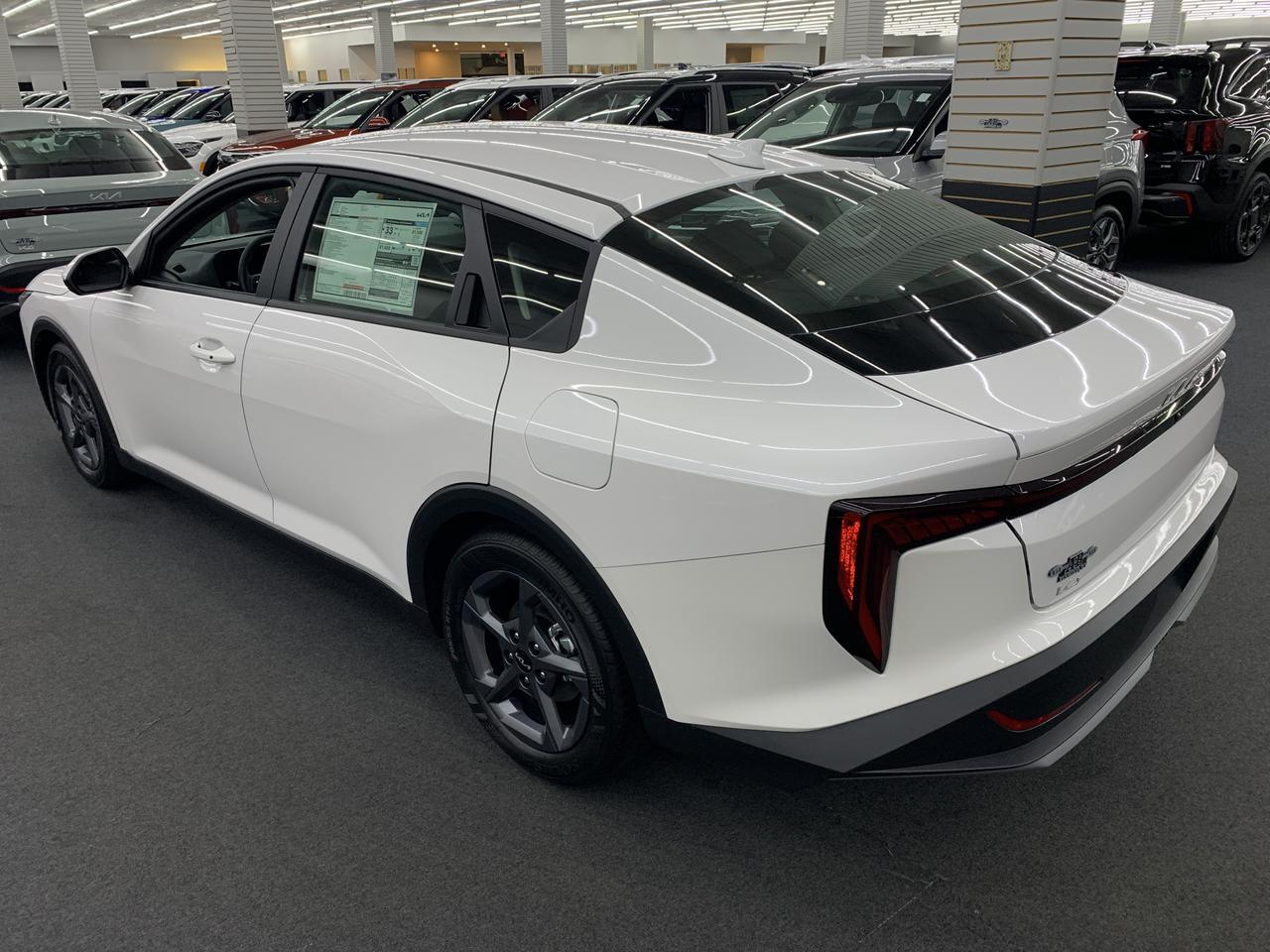 2025 Kia K4 LXS FWD Benwood WV