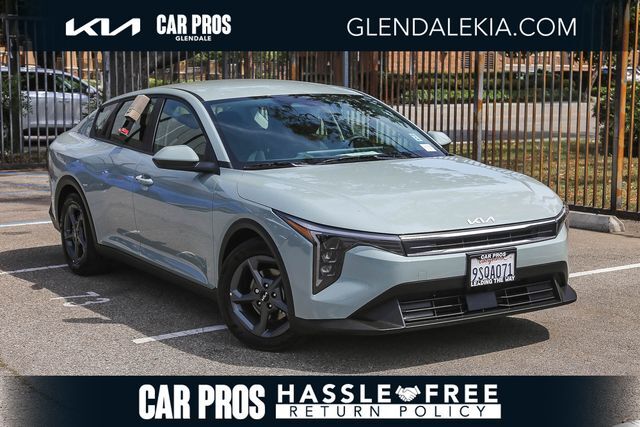2025 Kia K4 LXS