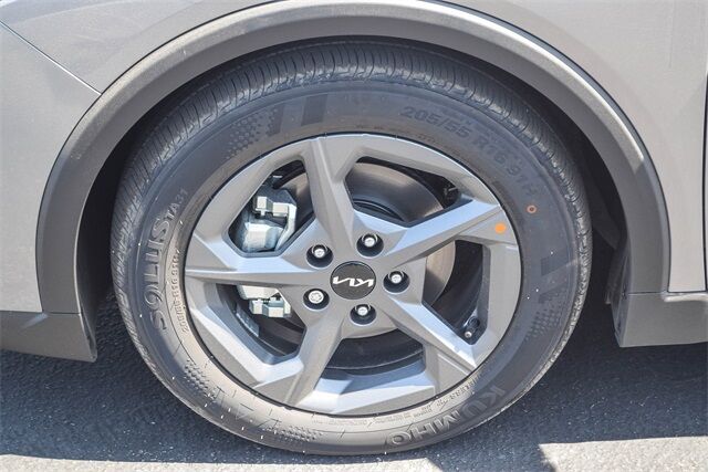 2025 Kia K4 LXS Glendale CA