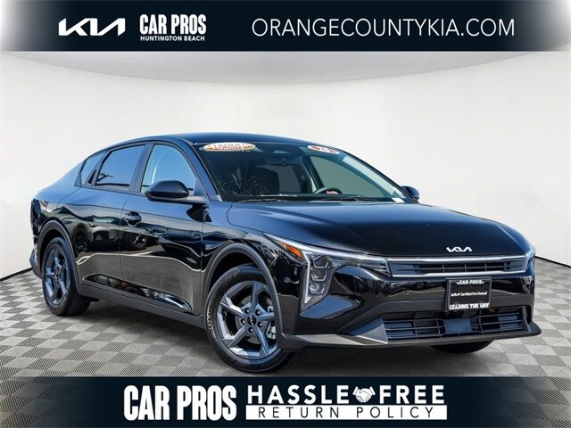 2025 Kia K4 LXS