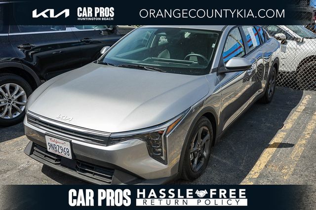 2025 Kia K4 LXS