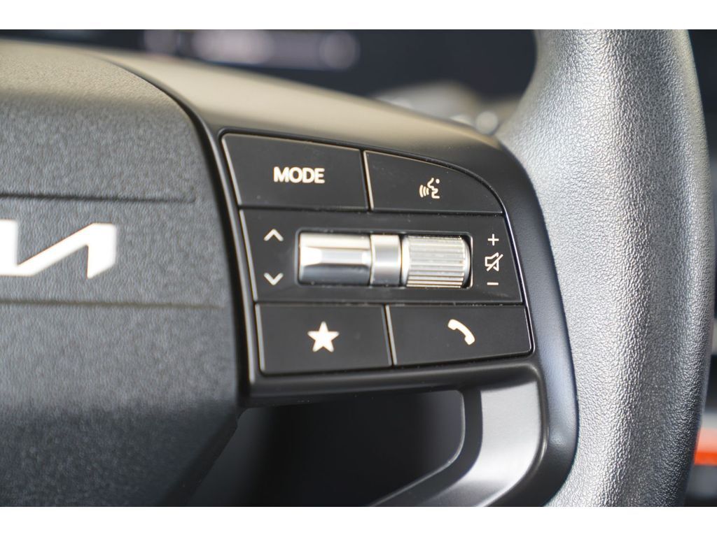 2025 Kia K4 LXS Price UT