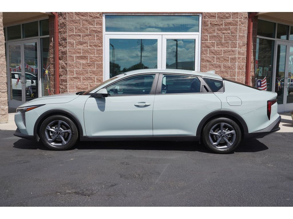 2025 Kia K4 LXS Price UT
