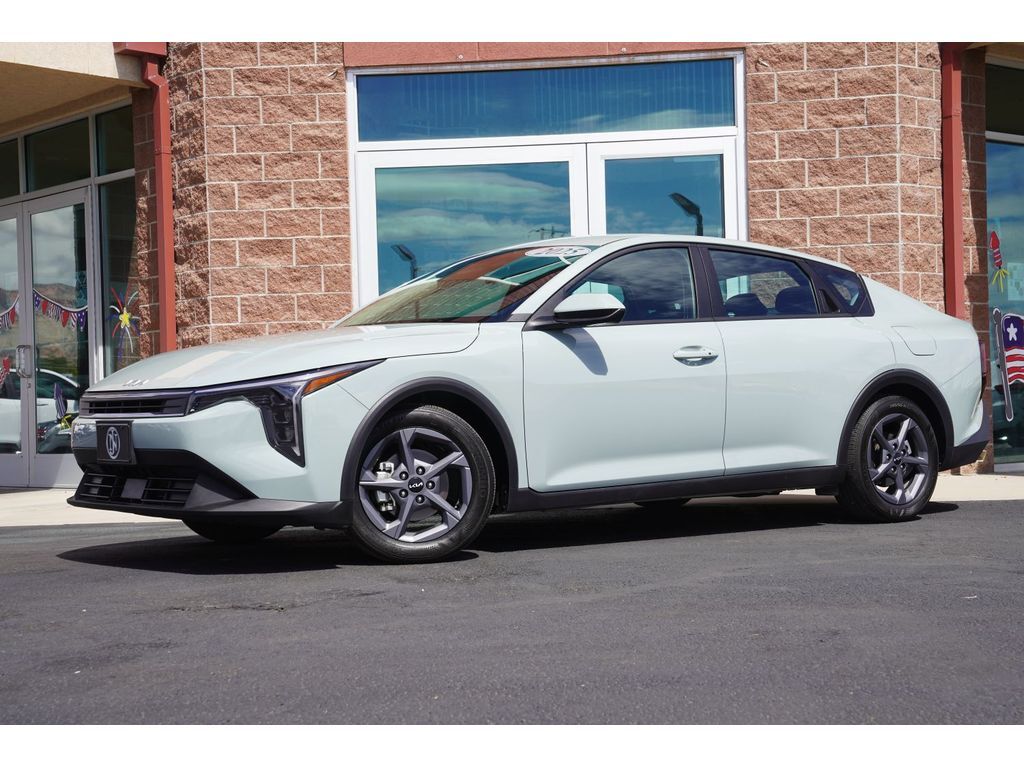 2025 Kia K4 LXS Price UT