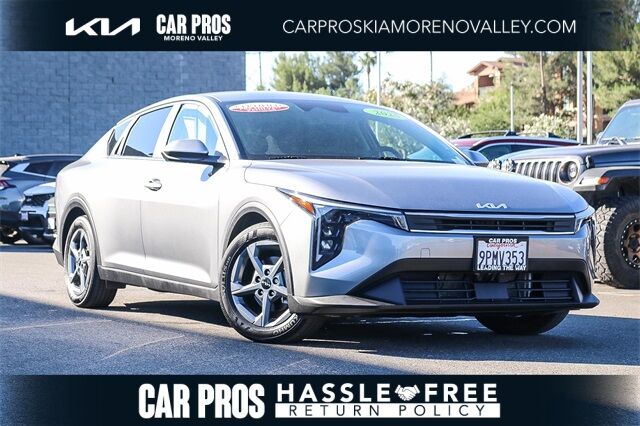 2025 Kia K4 LXS