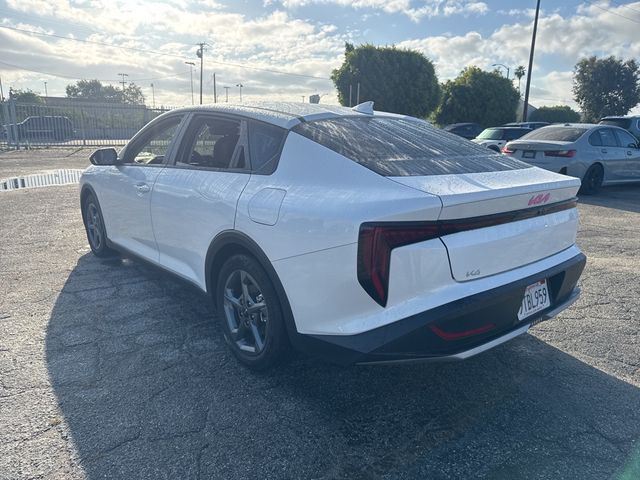 2025 Kia K4 LXS