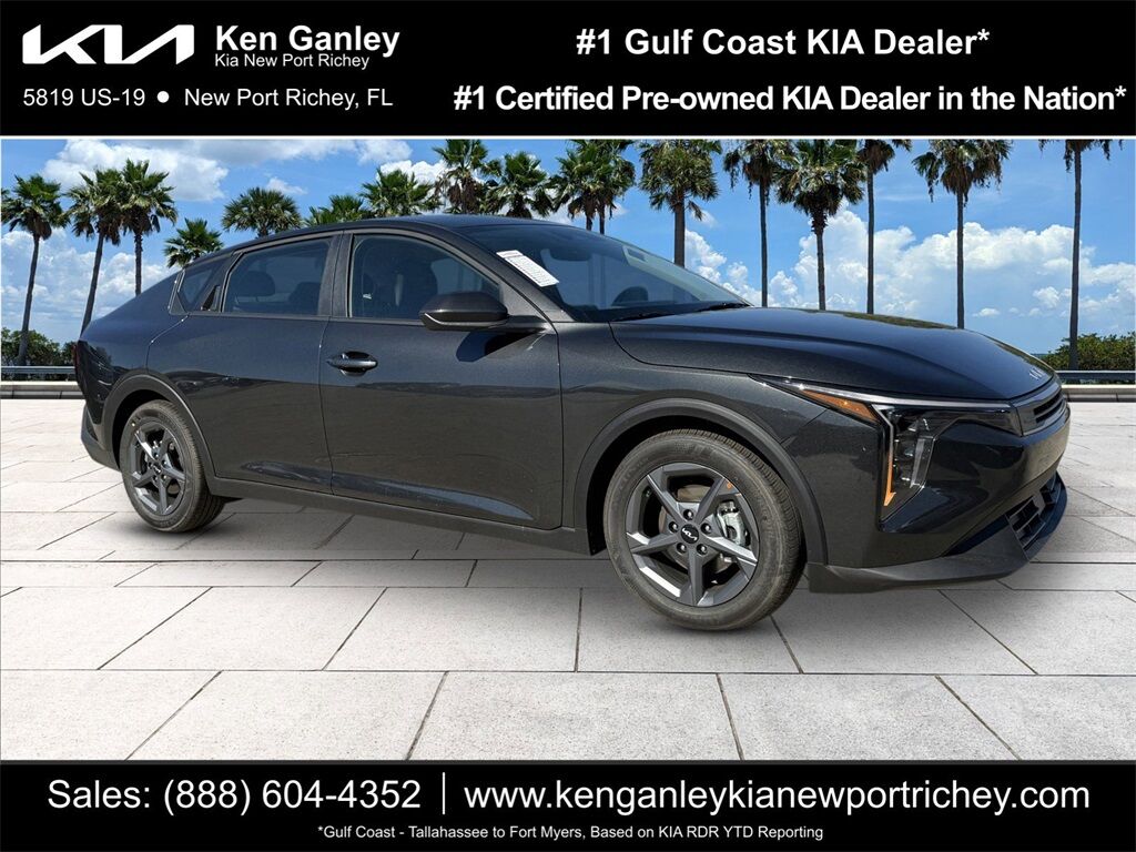 2025 Kia K4 LXS Oshkosh WI